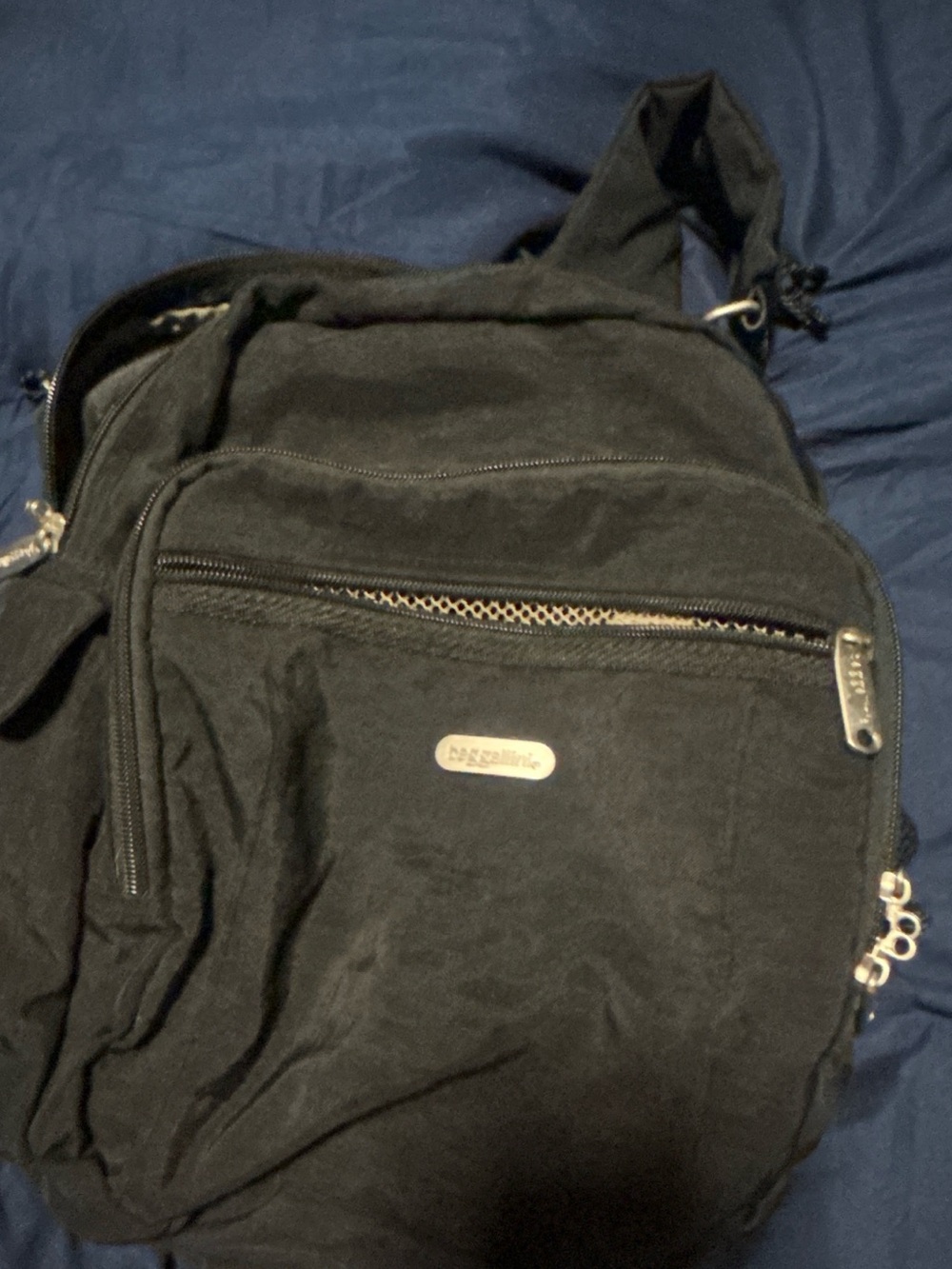 Baggallini Black Men's Sling Belt Bag with Front Zip Pocket